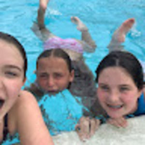 Meet your Posher, Grace